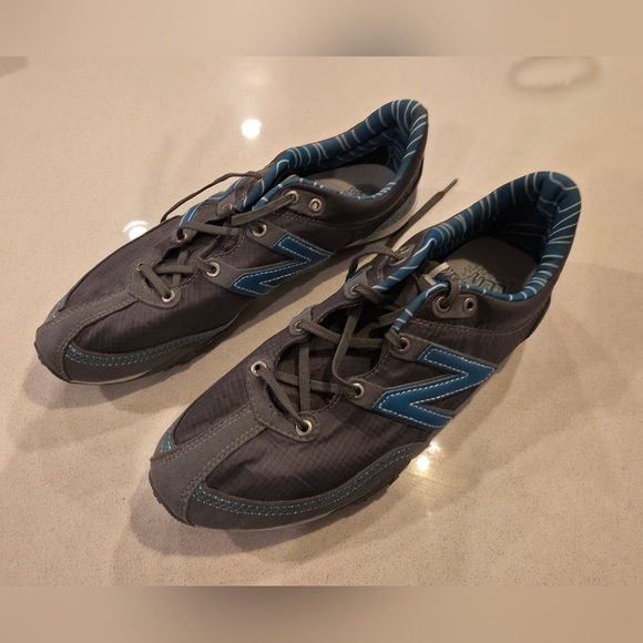 New Balance Gray and Teal Sneakers - Picture 5 of 5